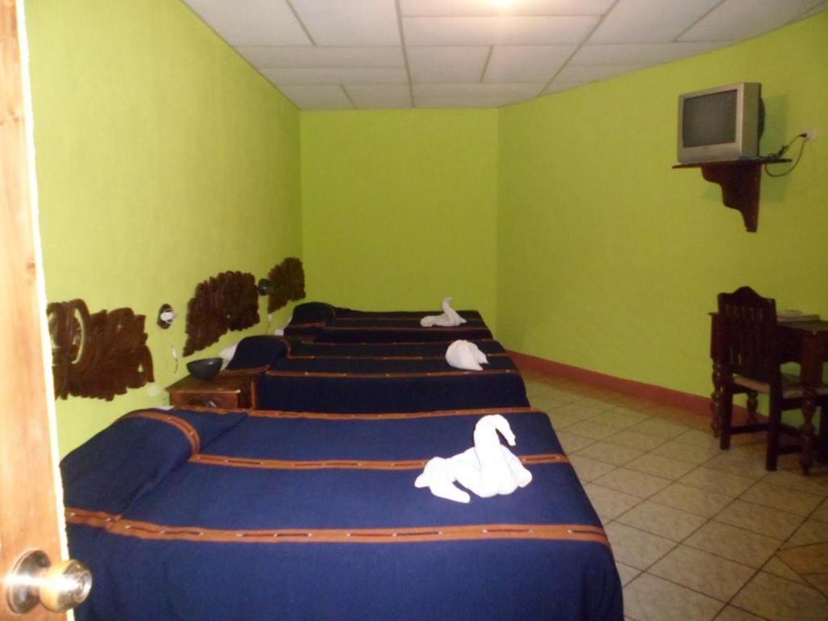 Hoteles Kakchiquel Panajachel Esterno foto
