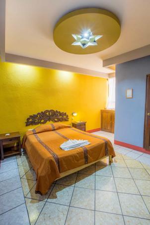 Hoteles Kakchiquel Panajachel Esterno foto